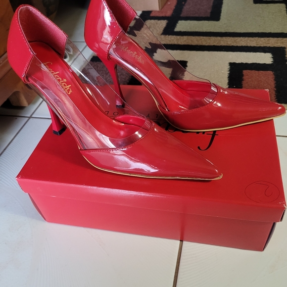 Frederick's of Hollywood Red pumps Size 7 - Picture 2 of 4